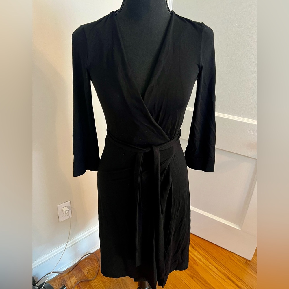 EUC DVF Classic wrap dress